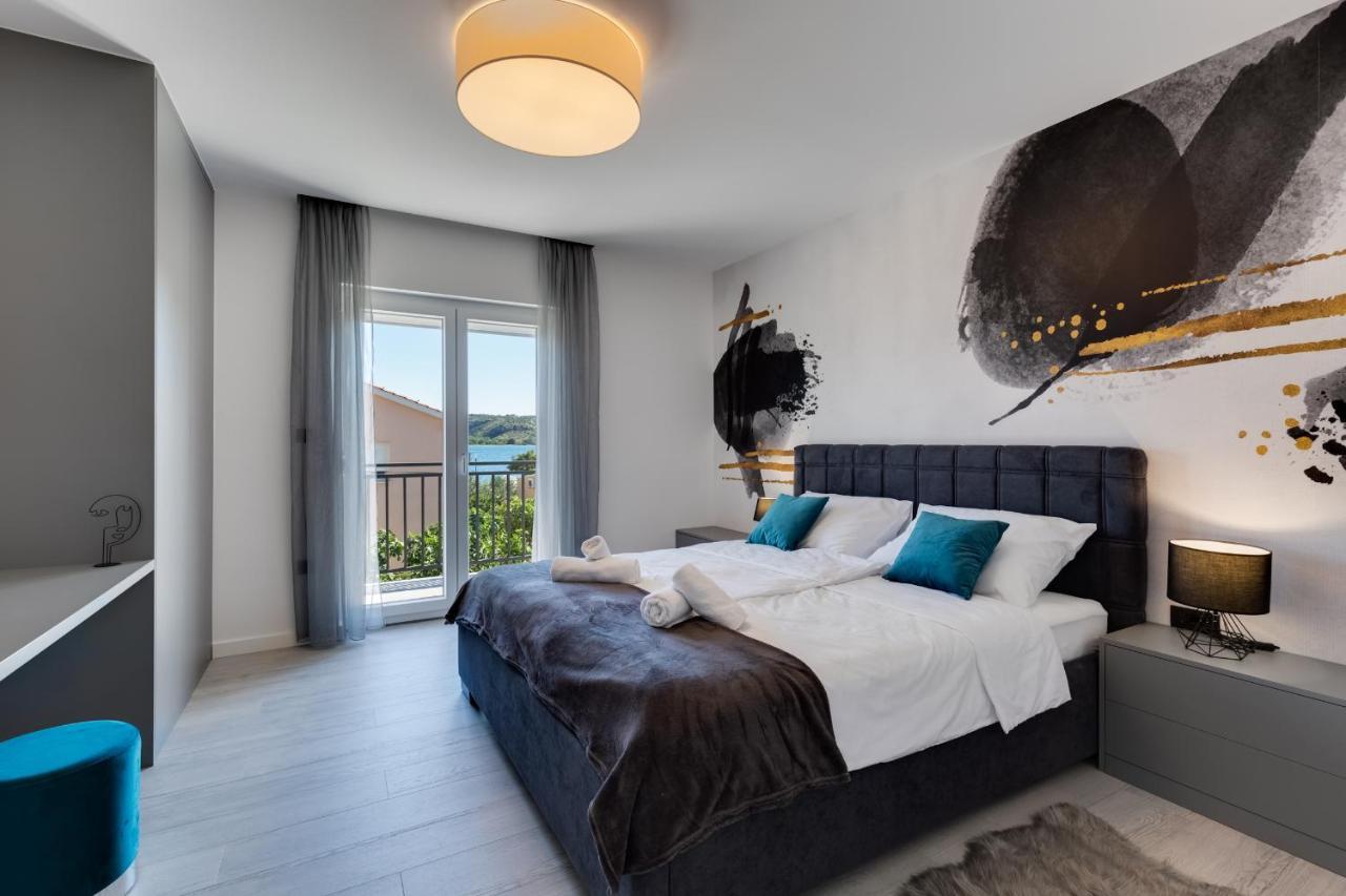 Apartment By The Sea Posedarje Exterior foto